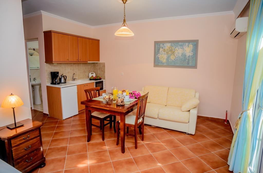 Casa Di Luna Lourdata  Room photo